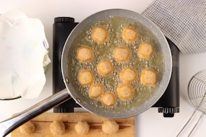 Preparazione Polpette di ceci e pecorino - Fase 2