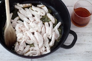 Preparazione Straccetti di pollo al limone, miele e rosmarino - Fase 2