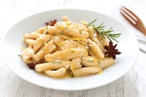 Preparazione Straccetti di pollo al limone, miele e rosmarino - Fase 3