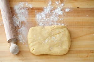 Preparazione Biscotti uovo di Pasqua - Fase 2