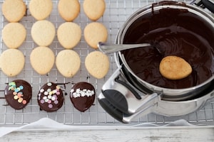 Preparazione Biscotti uovo di Pasqua - Fase 4