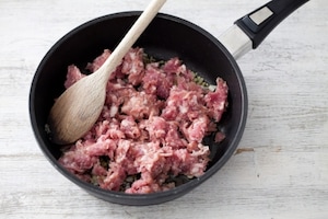 Preparazione Cannelloni di melanzane al ragù di salsiccia - Fase 2