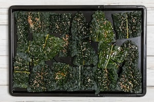 Preparazione Chips di cavolo nero al forno - Fase 3