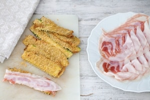 Preparazione Involtini di zucchine con pancetta e fontina - Fase 3