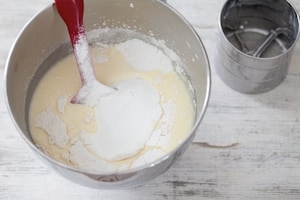 Preparazione Torta Kinder Paradiso - Fase 2