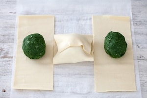 Preparazione Torta pasqualina monoporzione - Fase 2