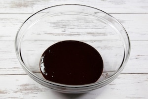 Preparazione Baci di amaretti - Fase 3