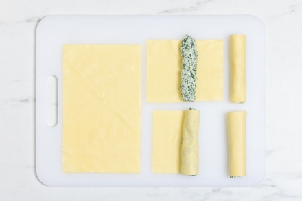 Preparazione Cannelloni ricotta e spinaci - Fase 4 Preparazione Cannelloni ricotta e spinaci - Fase 4