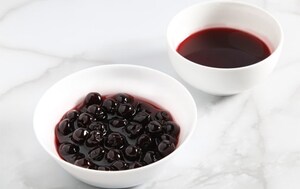 Preparazione Naked Cake colomba e amarene - Fase 4