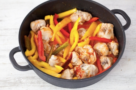 Preparazione Pollo ai peperoni - Fase 2 Preparazione Pollo ai peperoni - Fase 2