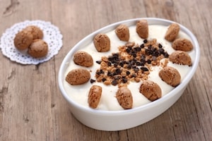 Preparazione Tiramisù con amaretti - Fase 4