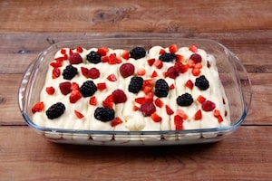 Preparazione Tiramisù meringata  - Fase 5