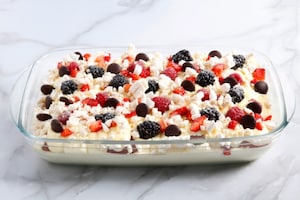 Preparazione Tiramisù meringata  - Fase 5