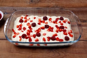 Preparazione Tiramisù meringata  - Fase 3