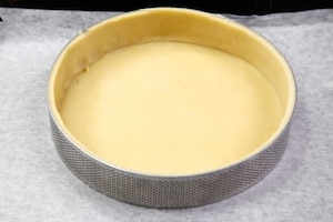 Preparazione Torta amaretti, ricotta e cioccolato - Fase 1