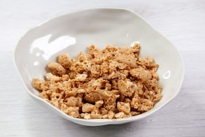 Preparazione Torta amaretti, ricotta e cioccolato - Fase 3