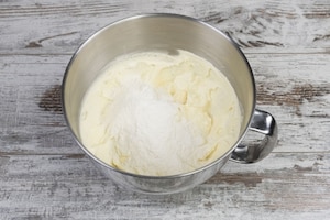 Preparazione Torta pasquale mele e limone  - Fase 3