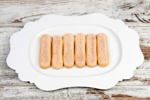 Preparazione Torta veloce panna e fragole - Fase 3