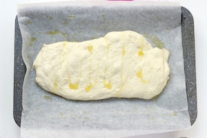 Preparazione Focaccia all'origano - Fase 3