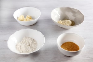 Preparazione Gelato pane burro e marmellata - Fase 2