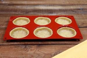 Preparazione Rose di mela e crema pasticciera - Fase 2