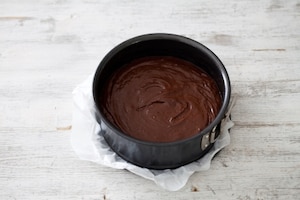 Preparazione Torta al cioccolato e ciliegie - Fase 3