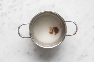 Preparazione Torta alla panna, fragole e crema - Fase 3