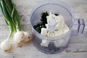 Preparazione Torta di spinaci e ricotta in crosta di patate - Fase 2