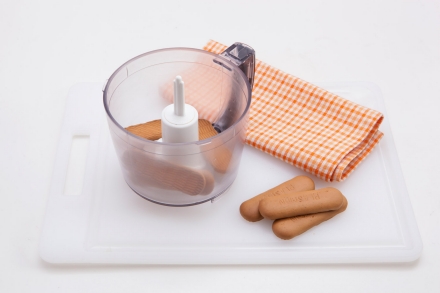 Preparazione Ciotolina di biscotti alla ricotta con mela - Fase 1 Preparazione Ciotolina di biscotti alla ricotta con mela - Fase 1