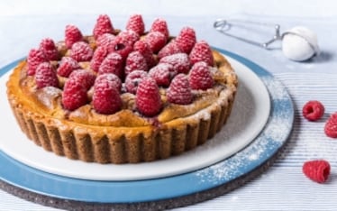 Crostata con farina di riso e frangipane ai frutti rossi