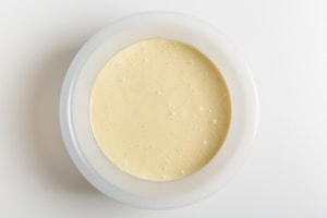 Preparazione Crostata con farina di riso e frangipane ai frutti rossi - Fase 3