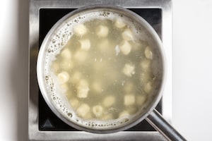 Preparazione Gnocchi di patate senza glutine - Fase 3