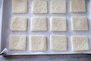 Preparazione Mozzarelle in carrozza con melanzane alla menta  - Fase 1