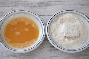 Preparazione Mozzarelle in carrozza con melanzane alla menta  - Fase 5