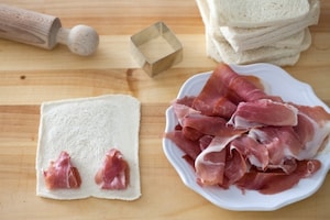 Preparazione Panzerotti al prosciutto crudo e scamorza - Fase 1
