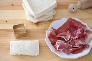 Preparazione Panzerotti al prosciutto crudo e scamorza - Fase 2