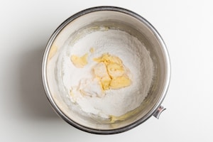 Preparazione Pasta frolla senza glutine - Fase 2