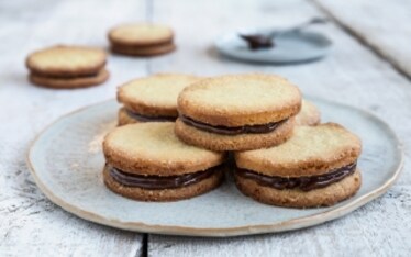 Piccoli sablé breton con ganache al gianduia