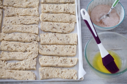 Preparazione Barrette di French toast al forno - Fase 3 Preparazione Barrette di French toast al forno - Fase 3