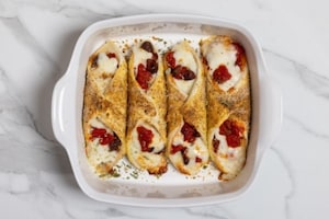 Preparazione Cannelloni di pancarré al forno - Fase 4