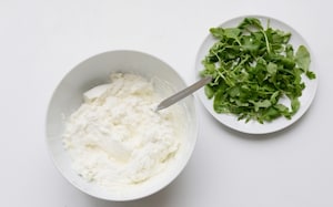 Preparazione Cheesecake al salmone e rucola - Fase 2