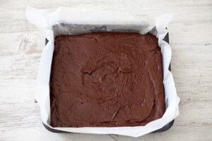 Preparazione Cheesecake brownies alle more - Fase 6