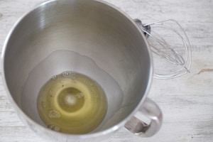 Preparazione Crostata meringata al limone con frutta - Fase 6