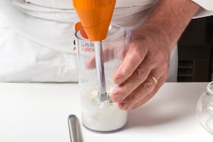 Preparazione Maionese senza uova - Fase 2