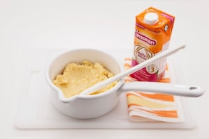 Preparazione Mini Parmentier di patate con ripieno fondente di zucchine e formaggino - Fase 1