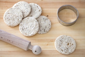 Preparazione Mini quiche alle zucchine e speck - Fase 1