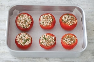 Preparazione Pomodori ripieni di riso - Fase 4