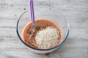 Preparazione Pomodori ripieni di riso - Fase 3