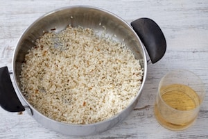 Preparazione Risotto al pomodoro, mozzarella ed erbette - Fase 1