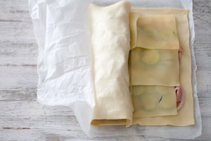 Preparazione Rotolo alle zucchine e prosciutto cotto - Fase 3